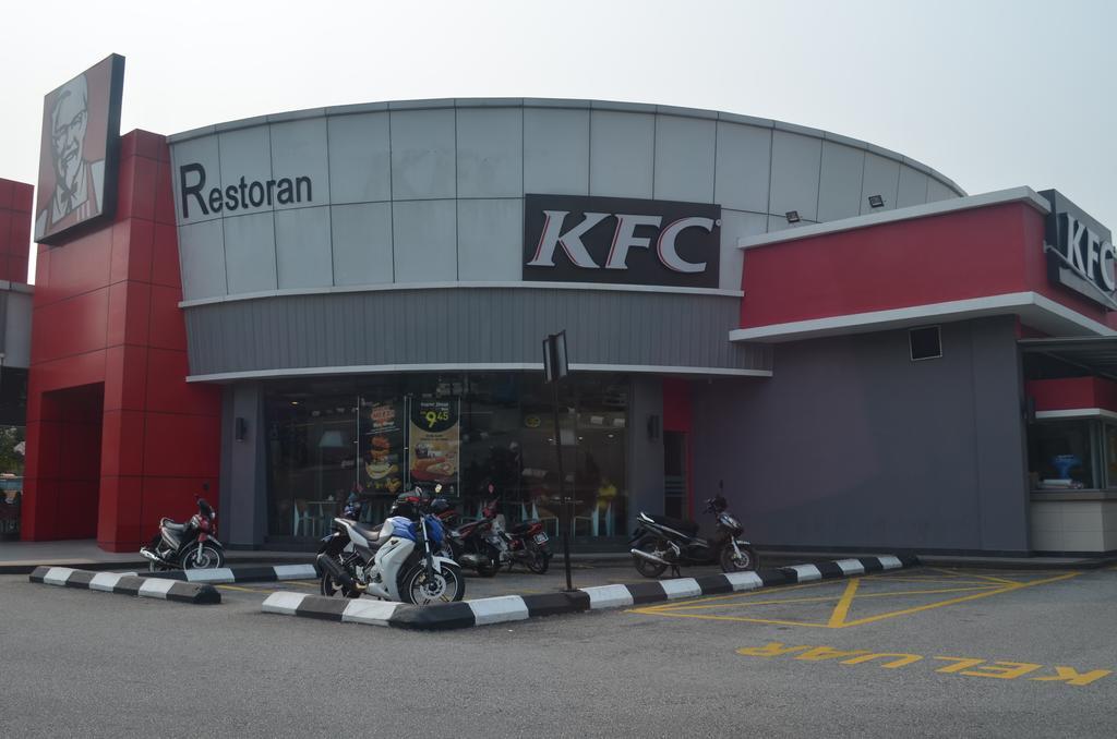 Rest & Go Hotel Shah Alam @ Uitm & Hospital シャー・アラム エクステリア 写真