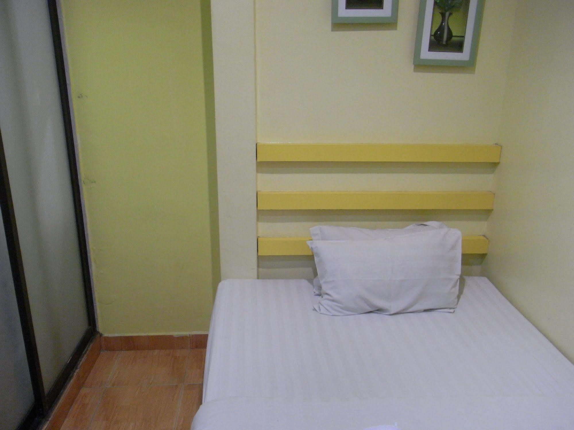 Rest & Go Hotel Shah Alam @ Uitm & Hospital シャー・アラム エクステリア 写真